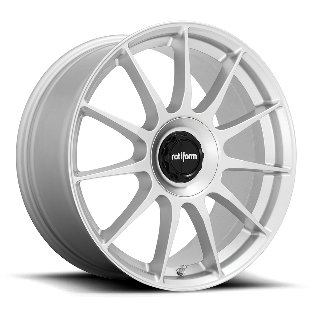 Rotiform DTM 8.5x19 Lk 5/112 ET45 Ml 66.6 Silber